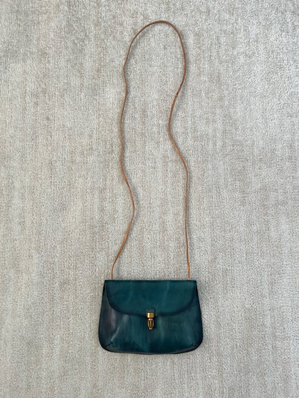 Old Trend Modern Vintage Leather Ada Mini Crossbody Purse Bag - Picture 2 of 12